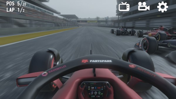 F1方程式赛车无限金币版截图1